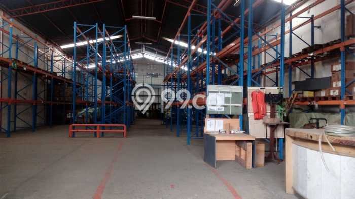 Gudang Dijual di Tangerang LT 586m2 & LB 553m2 Lokasi Terbaik! Gudang Dijual di Tangerang LT 586m2 & LB 553m2 Lokasi Terbaik!