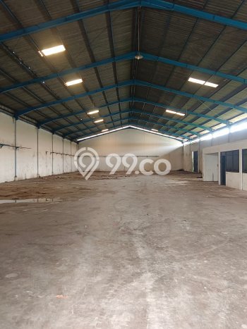 Gudang Disewa di Tangerang dengan LB 1242m2 Area Komersial Ramai Gudang Disewa di Tangerang dengan LB 1242m2 Area Komersial Ramai