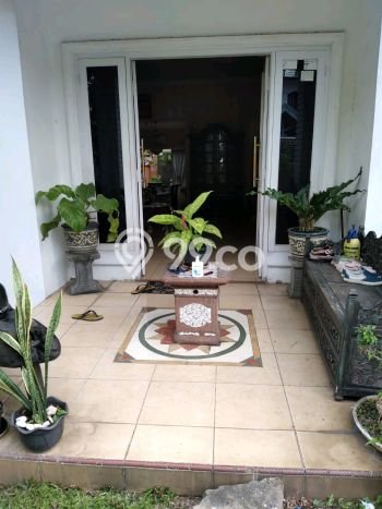 Hunian Cantik Minimalis Lb 300m2 di Karawaci, Tangerang Hunian Cantik Minimalis Lb 300m2 di Karawaci, Tangerang