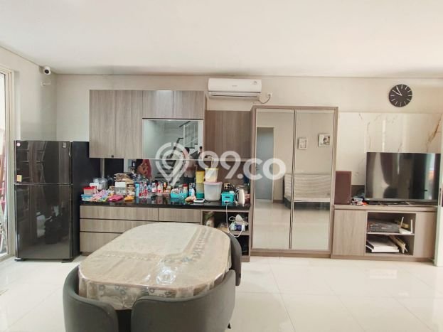 Dijual Hunian Rumah Nyaman 3 Kamar di Citraland, Surabaya Dijual Hunian Rumah Nyaman 3 Kamar di Citraland, Surabaya