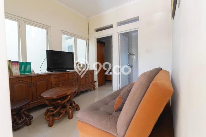 Hot Offer Hunian Mewah Ideal dan Luas di Gedangan, Sidoarjo Hot Offer Hunian Mewah Ideal dan Luas di Gedangan, Sidoarjo