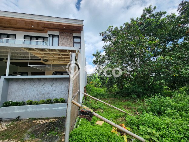 Tanah untuk Dijual di Tembalang Semarang Luas 3200m2 Tanah untuk Dijual di Tembalang Semarang Luas 3200m2