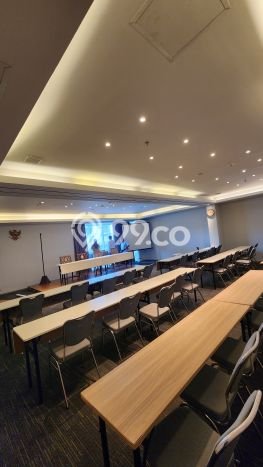 Komersial disewakan lokasi strategis Sukolilo Surabaya 1200m2 Komersial disewakan lokasi strategis Sukolilo Surabaya 1200m2