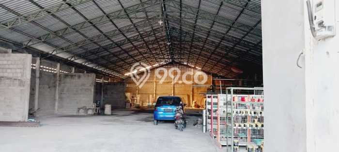 LOKASI STRATEGIS! Gudang di Pace, Luas 919m2m², Pusat Komersial, Jalan Utama LOKASI STRATEGIS! Gudang di Pace, Luas 919m2m², Pusat Komersial, Jalan Utama