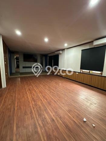 Area Ramai! Komersial Dijual di Wonocolo untuk Bisnis Luas Bangunan 700m2 Area Ramai! Komersial Dijual di Wonocolo untuk Bisnis Luas Bangunan 700m2