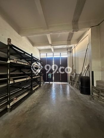 Unit Komersial Dijual di Kenjeran Surabaya 720m2 Unit Komersial Dijual di Kenjeran Surabaya 720m2
