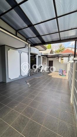 Rumah Minimalis 3 KT LT 180m2 di Cibubur Rumah Minimalis 3 KT LT 180m2 di Cibubur