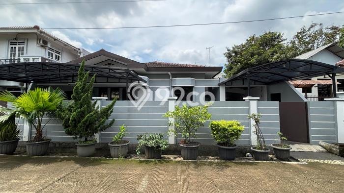 Rumah Minimalis 3 KT LT 180m2 di Cibubur Rumah Minimalis 3 KT LT 180m2 di Cibubur