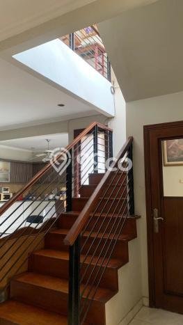 Ready to Use! Luxury House LT 272m2 Desain Modern di Citra Grand Ready to Use! Luxury House LT 272m2 Desain Modern di Citra Grand