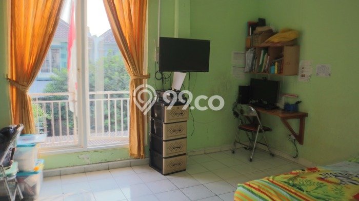 Dijual Rumah Eksklusif 3 KT di Legenda Wisata, Jakarta Timur Dijual Rumah Eksklusif 3 KT di Legenda Wisata, Jakarta Timur