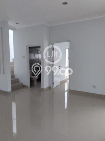 Rumah Minimalis 3 KT di Kota Wisata Jakarta Timur Unfurnished Rumah Minimalis 3 KT di Kota Wisata Jakarta Timur Unfurnished