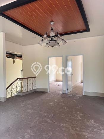 Ready to Use! Luxury House LT 375m2 Desain Modern di Kota Wisata Ready to Use! Luxury House LT 375m2 Desain Modern di Kota Wisata