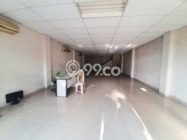 Disewakan Ruko di Kawasan Ramai Gatot Subroto Luas 1000m2 Disewakan Ruko di Kawasan Ramai Gatot Subroto Luas 1000m2
