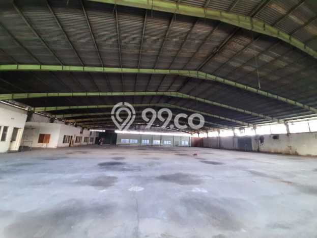 For Rent Gudang Strategis Kawasan Ujungberung, Luas 2000m², Pusat Bisnis For Rent Gudang Strategis Kawasan Ujungberung, Luas 2000m², Pusat Bisnis