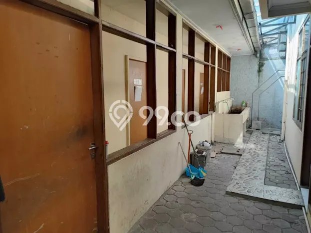 Disewakan Komersial di Kawasan Ramai BKR Luas 800m2 Disewakan Komersial di Kawasan Ramai BKR Luas 800m2