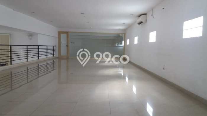 FOR RENT! Komersial di Soekarno Hatta Cocok untuk Bisnis 1500m2 FOR RENT! Komersial di Soekarno Hatta Cocok untuk Bisnis 1500m2