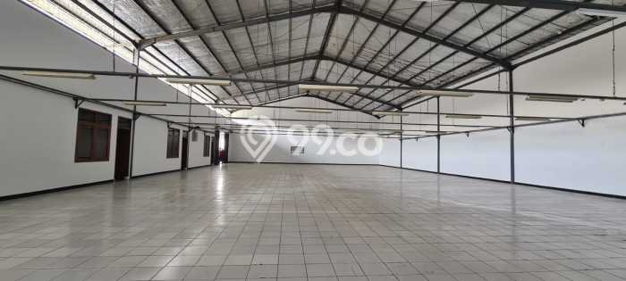 Unit Komersial Disewakan di Bandung Area Strategis Harga Kompetitif Unit Komersial Disewakan di Bandung Area Strategis Harga Kompetitif
