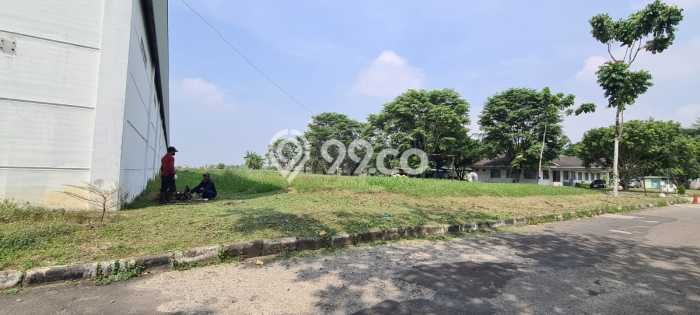 Disewakan Gudang di Kawasan Ramai Batujajar Luas 4000m2 Disewakan Gudang di Kawasan Ramai Batujajar Luas 4000m2