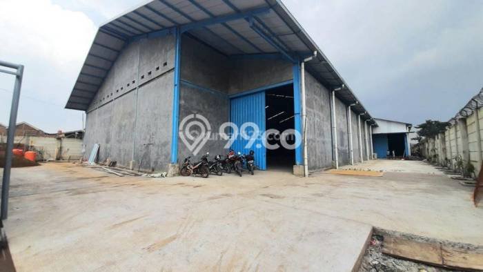 Unit Gudang Paling Strategis di Batujajar Bandung Barat dengan LB 2450m2 Unit Gudang Paling Strategis di Batujajar Bandung Barat dengan LB 2450m2