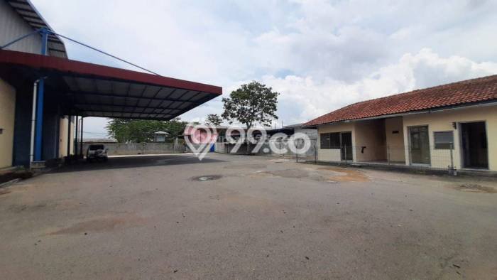 Gudang Disewa di Cipatat, Bandung Barat, LT 6000m2 / LB 3000m2 Gudang Disewa di Cipatat, Bandung Barat, LT 6000m2 / LB 3000m2