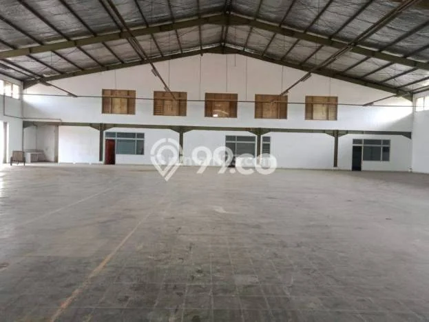 Unit Gudang Disewakan di Gede Bage di Area Ramai & Strategis Unit Gudang Disewakan di Gede Bage di Area Ramai & Strategis