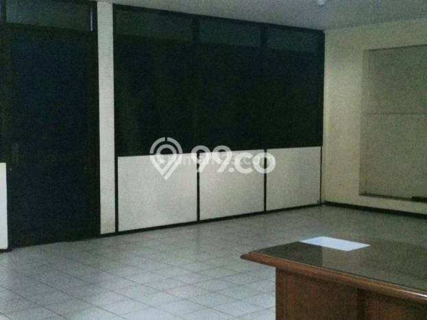 Disewakan Gudang di Kawasan Ramai Kopo Luas 1100m2 Disewakan Gudang di Kawasan Ramai Kopo Luas 1100m2