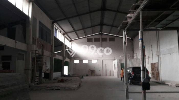Gudang untuk Disewa di Pusat Bandung Luas Bangunan 500m2 Gudang untuk Disewa di Pusat Bandung Luas Bangunan 500m2
