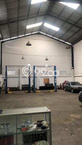 Gudang Disewa di Bandung dengan LB 450m2 Area Komersial Ramai Gudang Disewa di Bandung dengan LB 450m2 Area Komersial Ramai