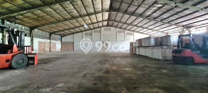 Gudang untuk Disewa di Pusat Bandung Luas Bangunan 1000m2 Gudang untuk Disewa di Pusat Bandung Luas Bangunan 1000m2