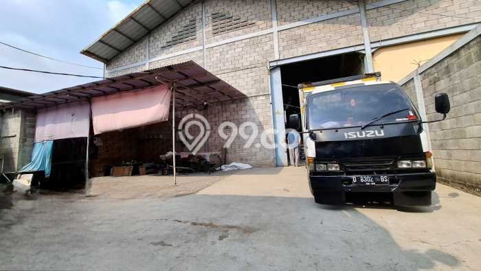 Gudang untuk Disewa di Pusat Bandung Luas Bangunan 450m2 Gudang untuk Disewa di Pusat Bandung Luas Bangunan 450m2