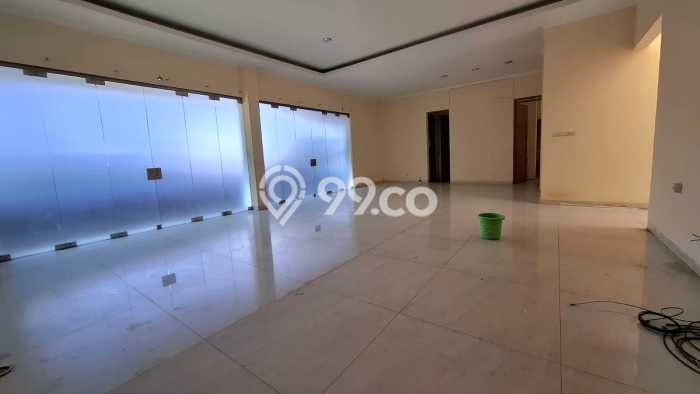 Unit Komersial Tersedia di Leuwi Panjang Spesifikasi LB 500m2 Unit Komersial Tersedia di Leuwi Panjang Spesifikasi LB 500m2