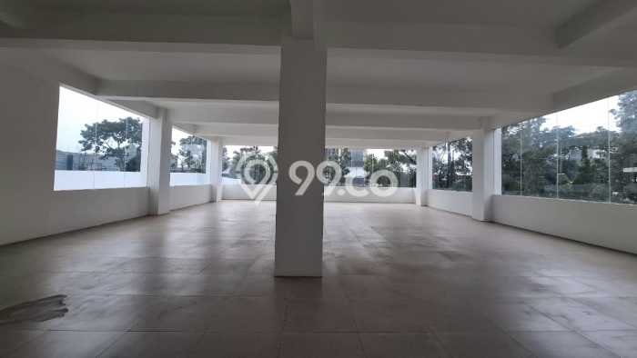 Disewakan Komersial di Kawasan Ramai Bandung Kota Luas 650m2 Disewakan Komersial di Kawasan Ramai Bandung Kota Luas 650m2