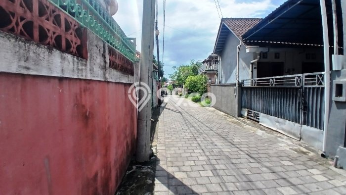 Rumah Luxury Modern Tanpa Renovasi di Ubung Denpasar Rumah Luxury Modern Tanpa Renovasi di Ubung Denpasar