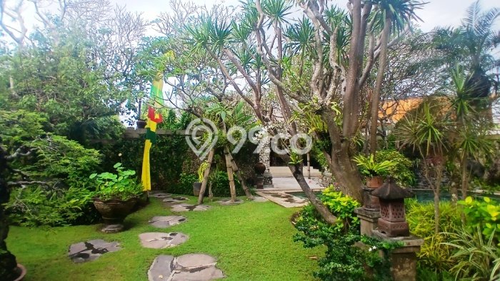 Rumah Mewah LB 700m2 Siap Huni Desain Elegan di Sanur, Denpasar Rumah Mewah LB 700m2 Siap Huni Desain Elegan di Sanur, Denpasar