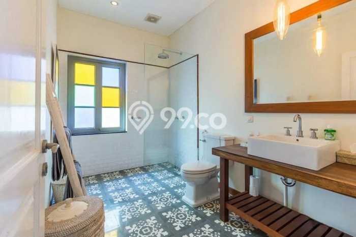 Hunian Elit LB 180m2 Siap Huni Desain Elegan di Seminyak, Badung Hunian Elit LB 180m2 Siap Huni Desain Elegan di Seminyak, Badung