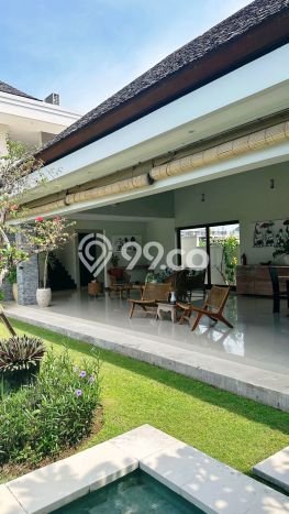 Dijual Rumah Luas Elegan Dengan View Cantik di Canggu, Badung Dijual Rumah Luas Elegan Dengan View Cantik di Canggu, Badung