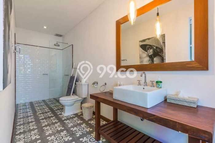 Hunian Elit LB 180m2 Siap Huni Desain Elegan di Seminyak, Badung Hunian Elit LB 180m2 Siap Huni Desain Elegan di Seminyak, Badung
