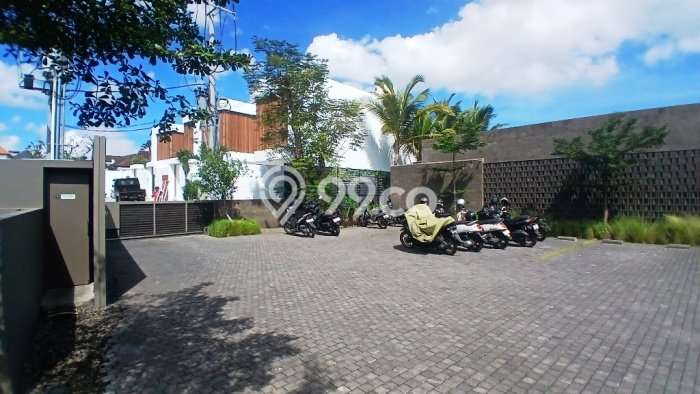Rumah Mewah LB 108m2 Siap Huni Desain Elegan di Canggu, Badung Rumah Mewah LB 108m2 Siap Huni Desain Elegan di Canggu, Badung