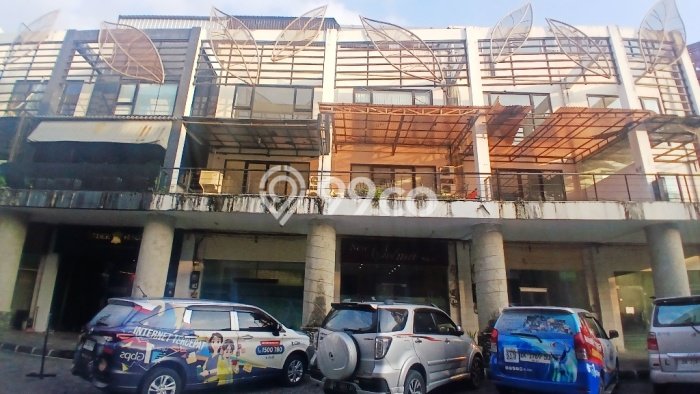 Komersial disewakan lokasi strategis Kuta Badung 236m2 Komersial disewakan lokasi strategis Kuta Badung 236m2