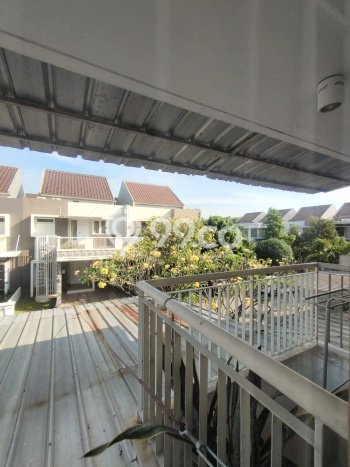 Rumah Luas Asri 3 KT Siap Pakai di Harjamukti Depok Rumah Luas Asri 3 KT Siap Pakai di Harjamukti Depok