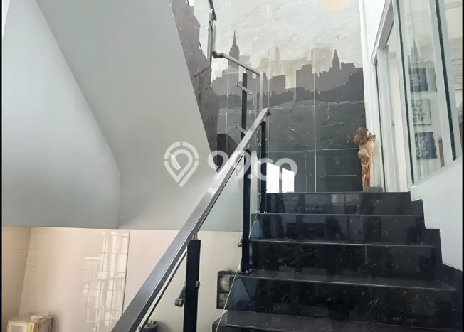 Rumah Elit LB 750m2 Siap Pakai Desain Elegan di Rawamangun, Jakarta Timur Rumah Elit LB 750m2 Siap Pakai Desain Elegan di Rawamangun, Jakarta Timur