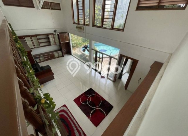 Rumah Mewah LB 825m2 Siap Pakai Desain Elegan di Pondok Indah, Jakarta Selatan Rumah Mewah LB 825m2 Siap Pakai Desain Elegan di Pondok Indah, Jakarta Selatan