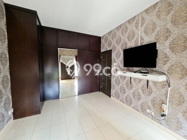 Dijual Rumah Eksklusif 4 KT di Raffles Hills, Jakarta Timur Dijual Rumah Eksklusif 4 KT di Raffles Hills, Jakarta Timur