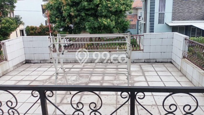 Rumah Luas Asri 4 KT Siap Pakai di Legenda Wisata Bogor Rumah Luas Asri 4 KT Siap Pakai di Legenda Wisata Bogor