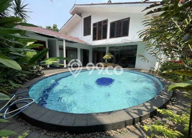Rumah Mewah LB 825m2 Siap Pakai Desain Elegan di Pondok Indah, Jakarta Selatan Rumah Mewah LB 825m2 Siap Pakai Desain Elegan di Pondok Indah, Jakarta Selatan
