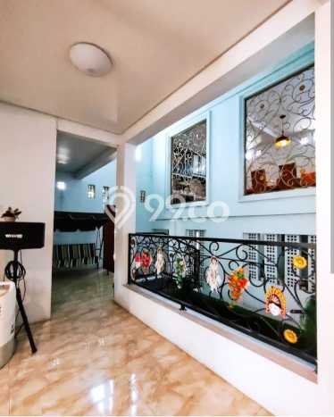 Rumah Elit Modern Tanpa Renovasi di Citra Grand Jakarta Timur Rumah Elit Modern Tanpa Renovasi di Citra Grand Jakarta Timur
