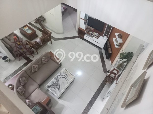 Hunian Mewah LB 250m2 Siap Huni Desain Elegan di Citra Grand, Jakarta Timur Hunian Mewah LB 250m2 Siap Huni Desain Elegan di Citra Grand, Jakarta Timur