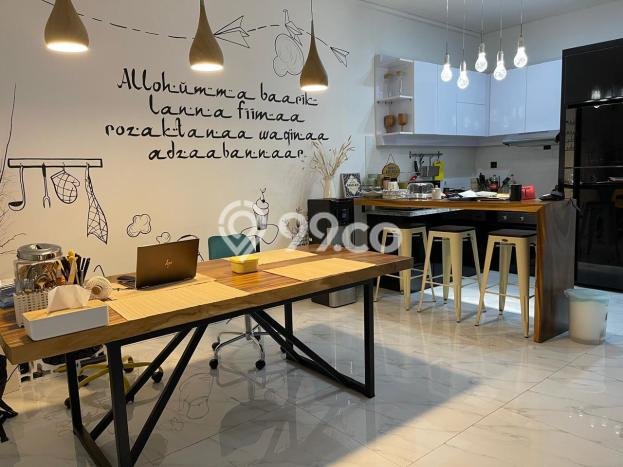 Rumah Elit Modern Tanpa Renovasi di Kota Wisata Bogor Rumah Elit Modern Tanpa Renovasi di Kota Wisata Bogor