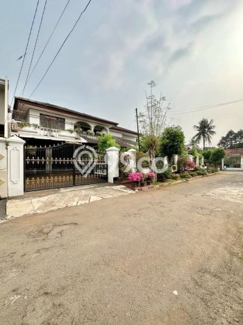 Dijual Hunian Mewah dengan Fasilitas Sekitar Komplit di Cinere, Depok Dijual Hunian Mewah dengan Fasilitas Sekitar Komplit di Cinere, Depok