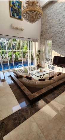 For Sale! Premium House LT 470m2 Desain Elegan di Citra Grand For Sale! Premium House LT 470m2 Desain Elegan di Citra Grand